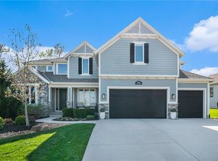 9512 Lone Elm Rd, Lenexa, KS 66220