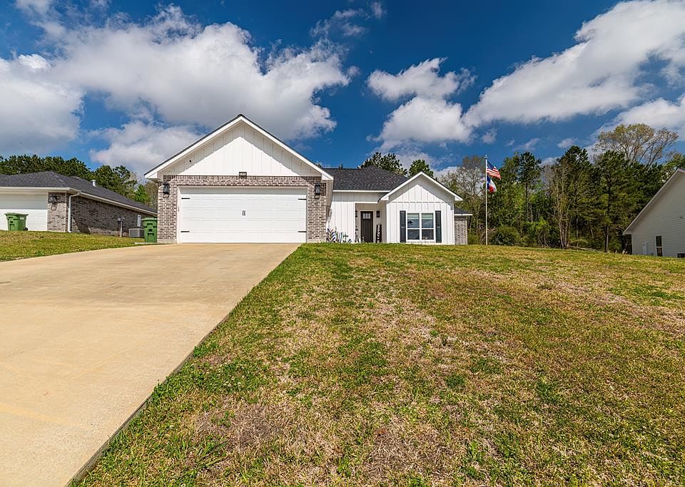 1st image of 265 Clear View Ln