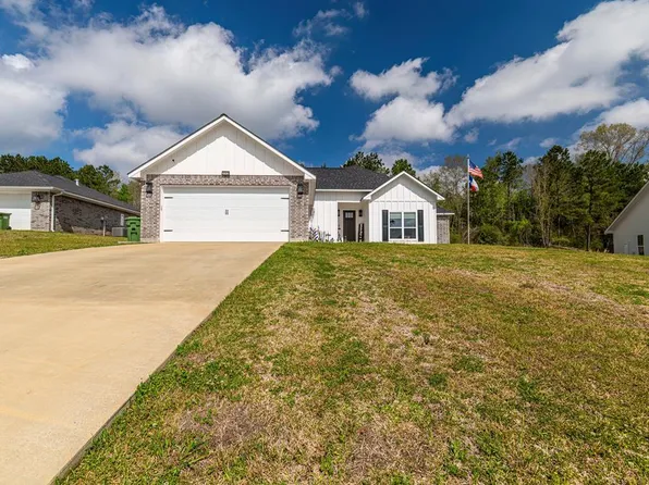 265 Clear View Ln, Nacogdoches, TX 75965