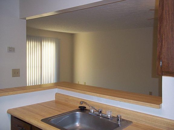 2nd image of 6179 Ancient Oak Dr APT 178