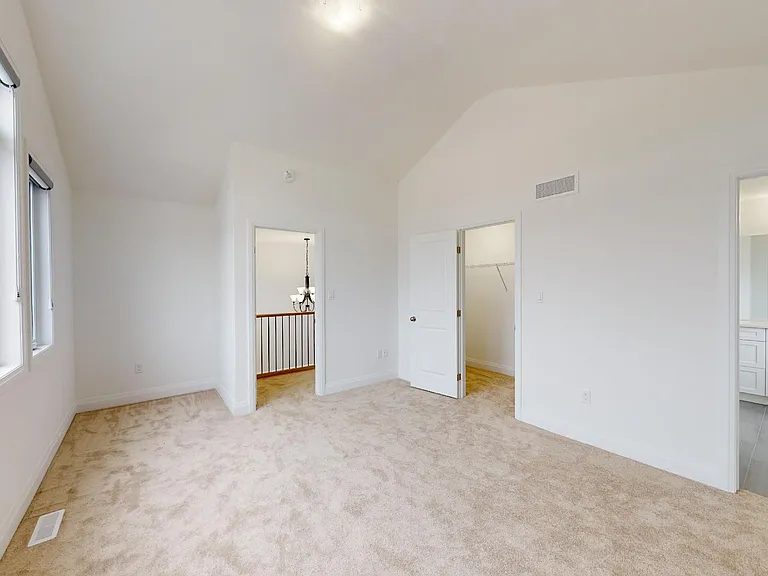 120 Basil Cres — Photo 19