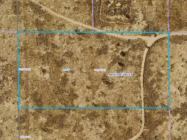 Vic Ave N #P2-120, Palmdale, CA 93591