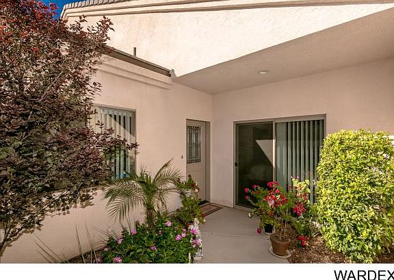 3rd image of 2959 Country Club Dr
