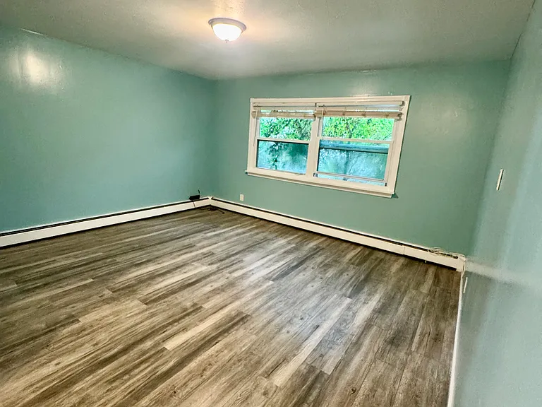 184 Quinlan Ave #1 — Photo 4