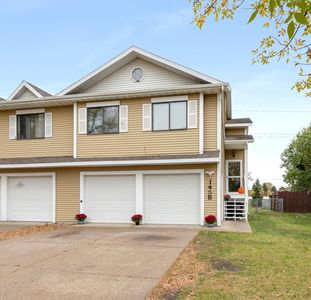 145 Prairiewood Dr S UNIT B, Fargo, ND, 58103