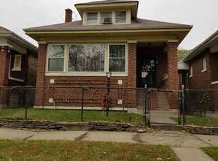 7534 S Ridgeland Ave, Chicago, IL 60649