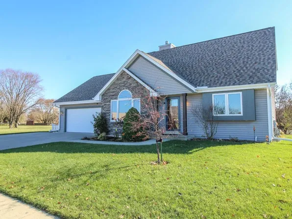 644 West Linden DRIVE, Jefferson, WI 53549