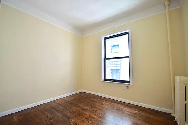 Rented by Sovereign Associates | media 22