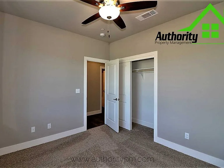 20231 Ballentine Dr — Photo 28