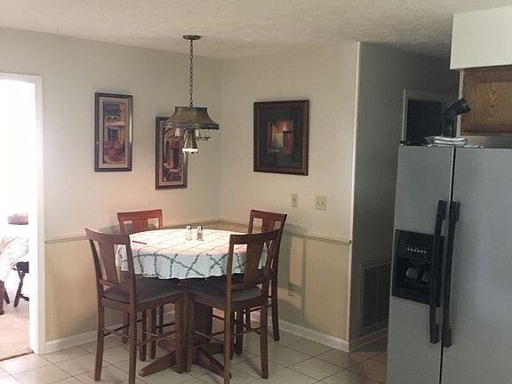 5th image of 741 Wexford Way