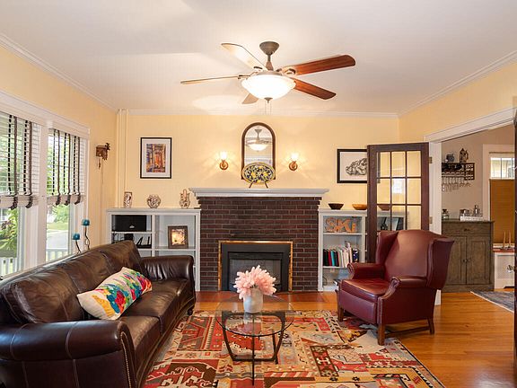 5th image of 45 Brookline Avenue