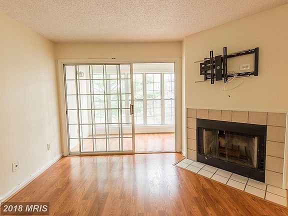4th image of 12103 Green Ledge Ct APT 202