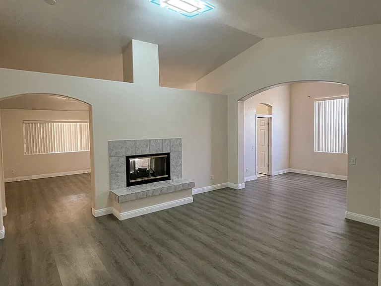 3527 Bronco Buster Ct — Photo 1