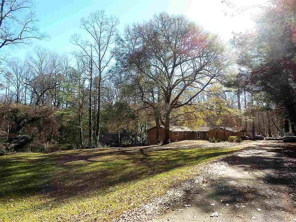 1st image of 431 Lucerne Dr