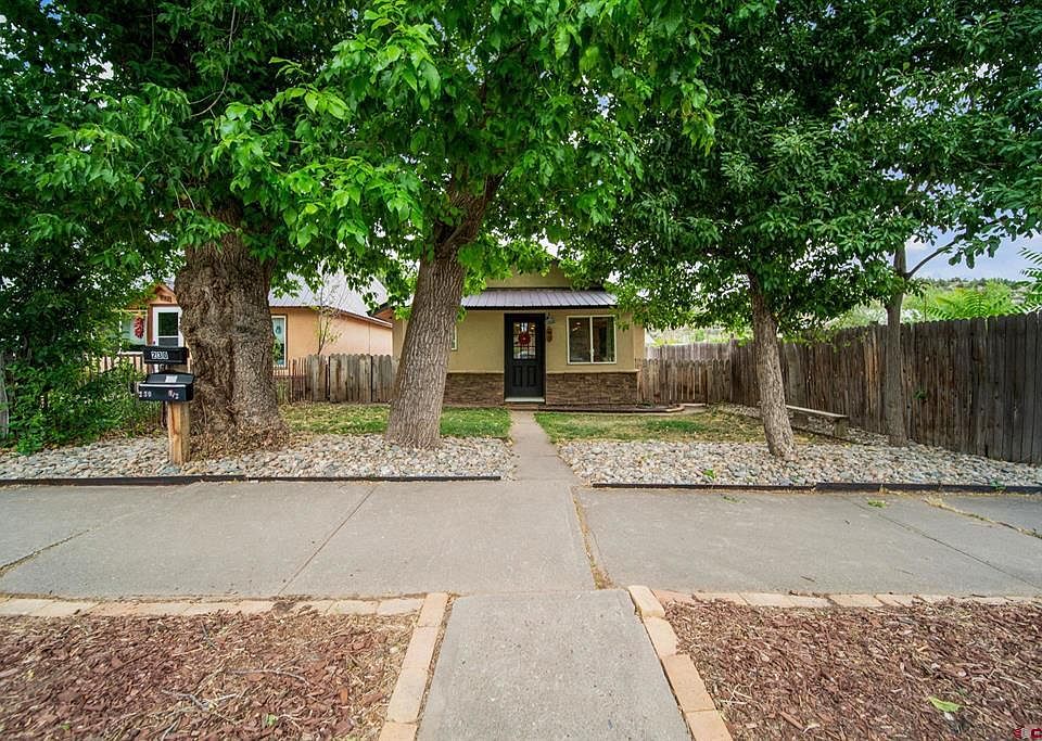 1st image of 230 E 6th Avenue