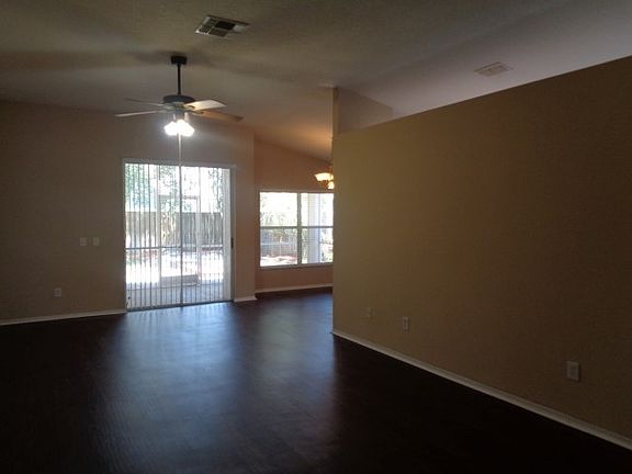 4th image of 6809 Silver Branch Ct