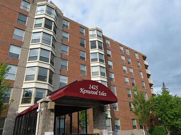 2nd image of 1425 28th St W #519