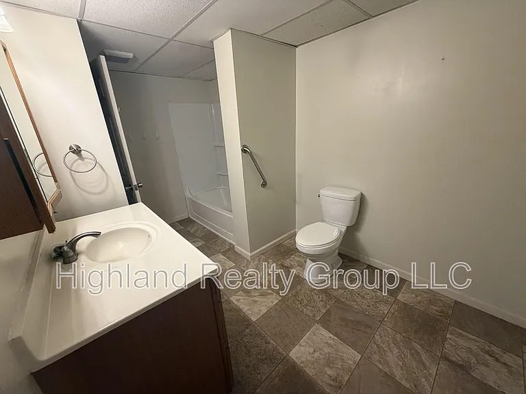 1082 Chambers St #1 — Photo 13