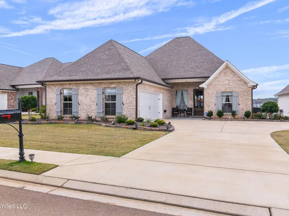 147 Shore View Dr, Madison, MS 39110