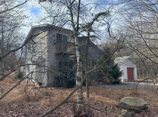 638 Stony Mountain Rd, Albrightsville, PA 18210