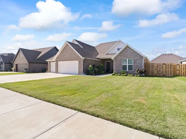 881 Pergola Ave, Springdale, AR 72762