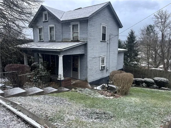408-410 W Main St, West Newton, PA 15089