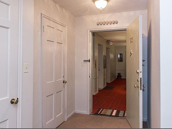 2nd image of 13600 Shaker Blvd APT 506