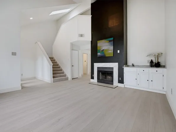 815 Ventura Park, Irving, TX 75061