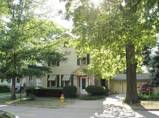 323 S 4th St, Pekin, IL