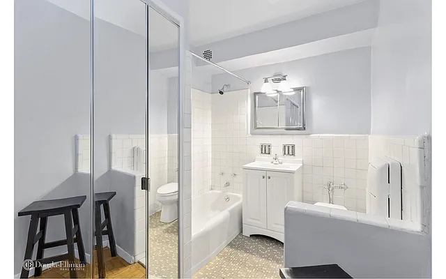 Sold by Douglas Elliman | media 3