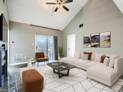 8803 Stone Ridge Cir APT 301, Pikesville, MD, 21208