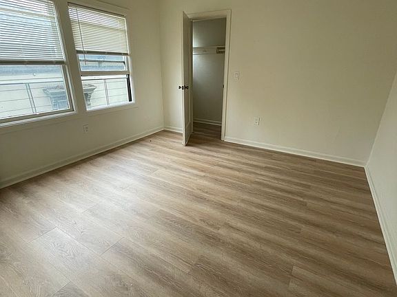3rd image of 2915 Martin Luther King Jr Way APT 7