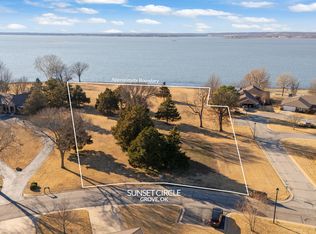 Sunset Cir, Grove, OK 74344