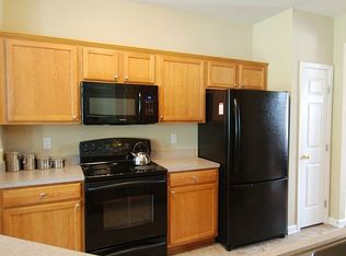 150 Autumn Falls Dr, Lake Wylie, SC 29710