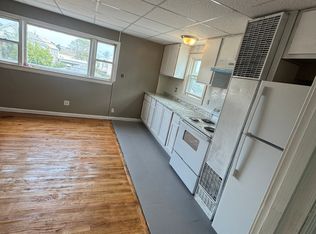 173 Branch St #2E, Fall River, MA 02721