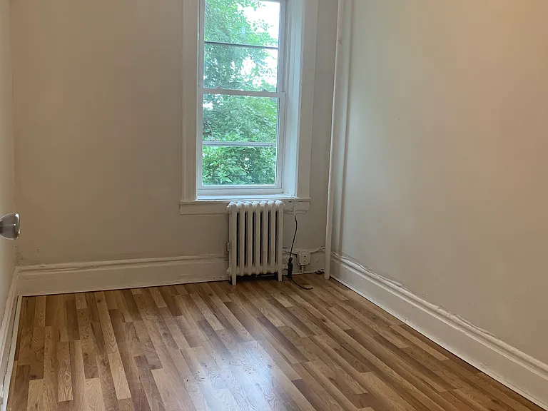 148 Summit Ave #3 — Photo 7