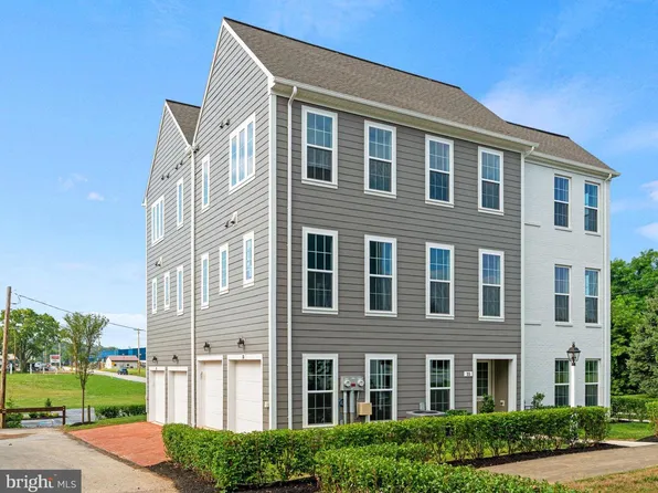 33 Seover Way, Carlisle, PA 17015