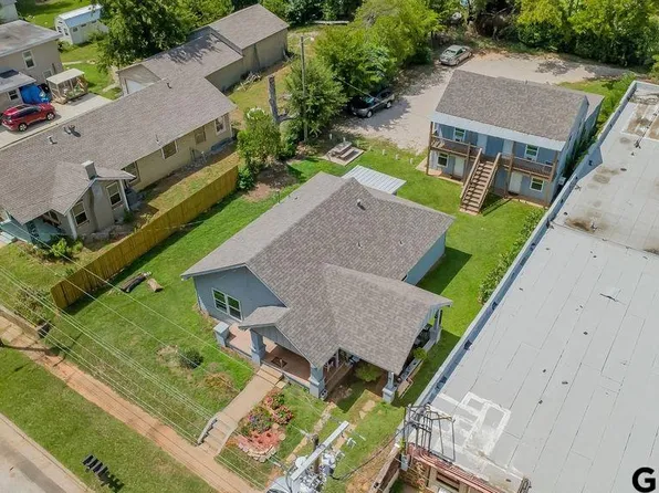 1502 E Earle St, Tyler, TX 75702
