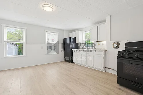 41 Park St #2L Photo 1 41 Park St #2L Photo 1