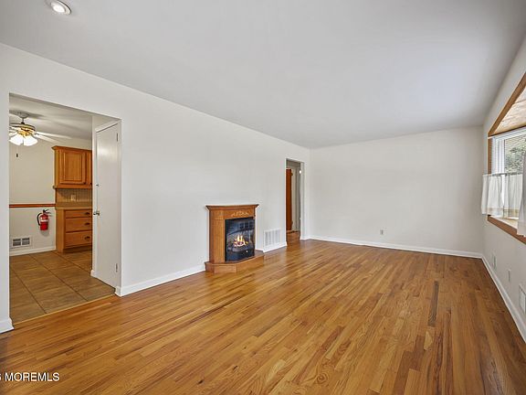 2nd image of 120 John Street