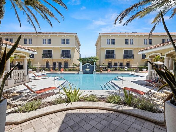 109 Coleman Beach Ct