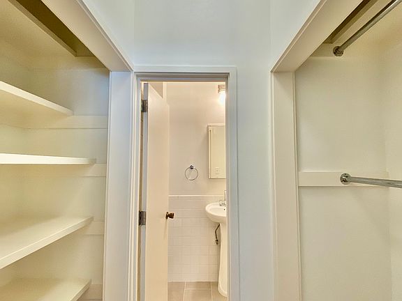 2nd image of 627 Taylor St APT 8