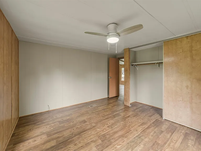 11023 Forrest Valley Dr — Photo 31