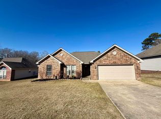 1124 Jw Cv, Benton, AR 72019