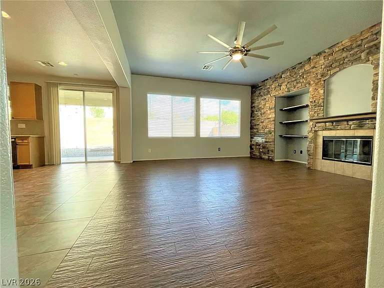 9222 Avon Park Ave — Photo 8