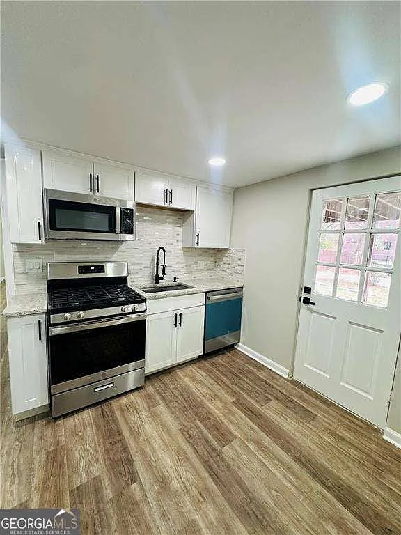 2 bed, $1,850 — Photo 3