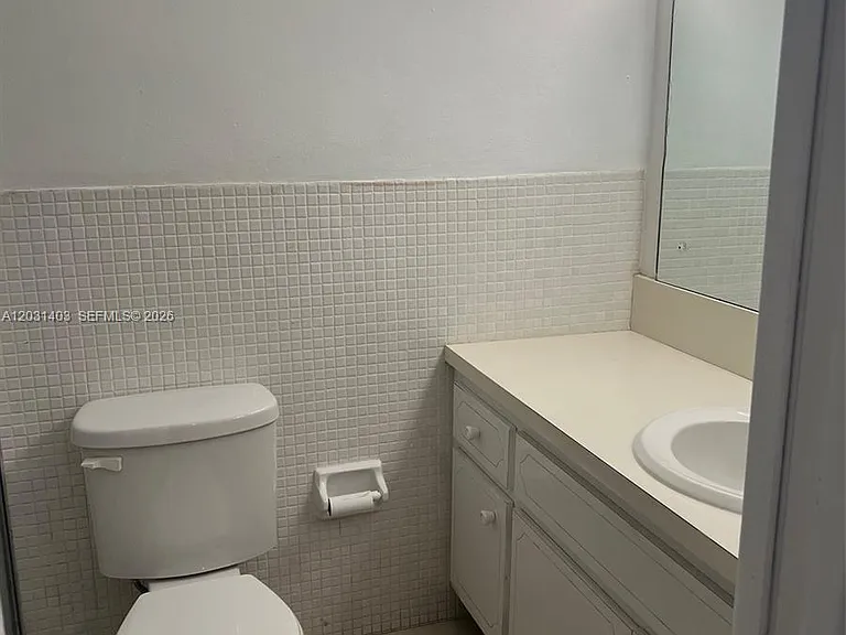 16801 NE 14th Ave #310 — Photo 9