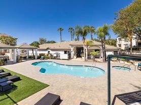 Stone Canyon Apartments