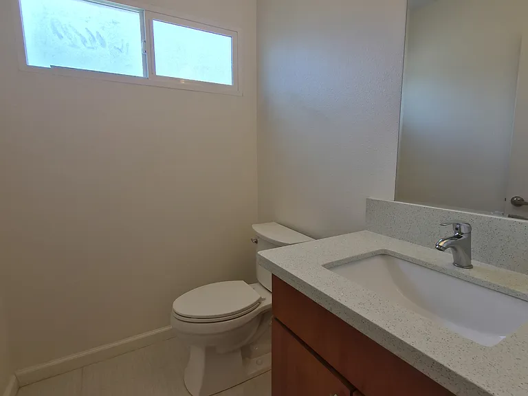 3429 Harding Ave — Photo 7