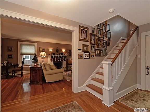 5th image of 21815 43rd Ave